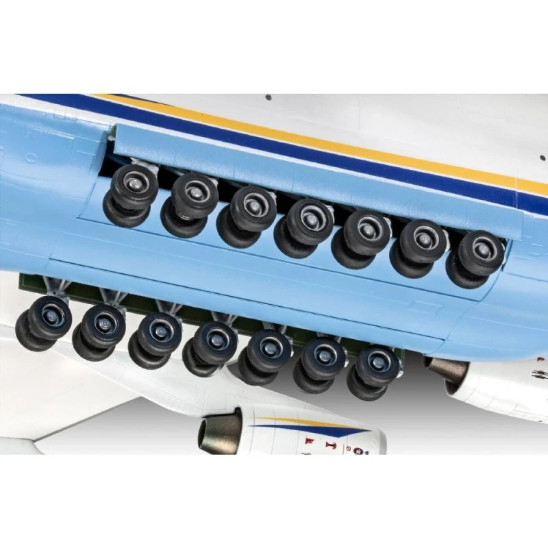 Самолет Антонов AN-225 Mrija - сглобяем модел