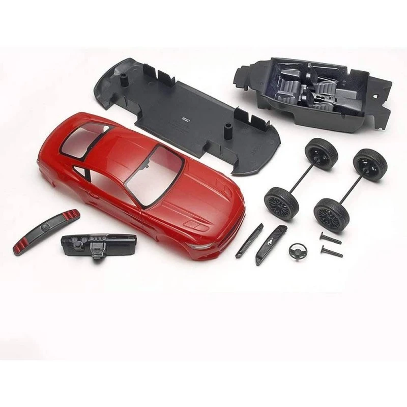 Сглобяем модел Revell, Форд Мустанг 2015