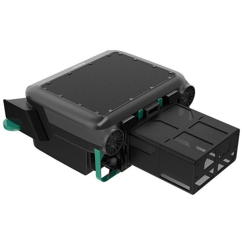 Соларен / DC скимер за почистване на повърхността на водата на басейни LOTUS