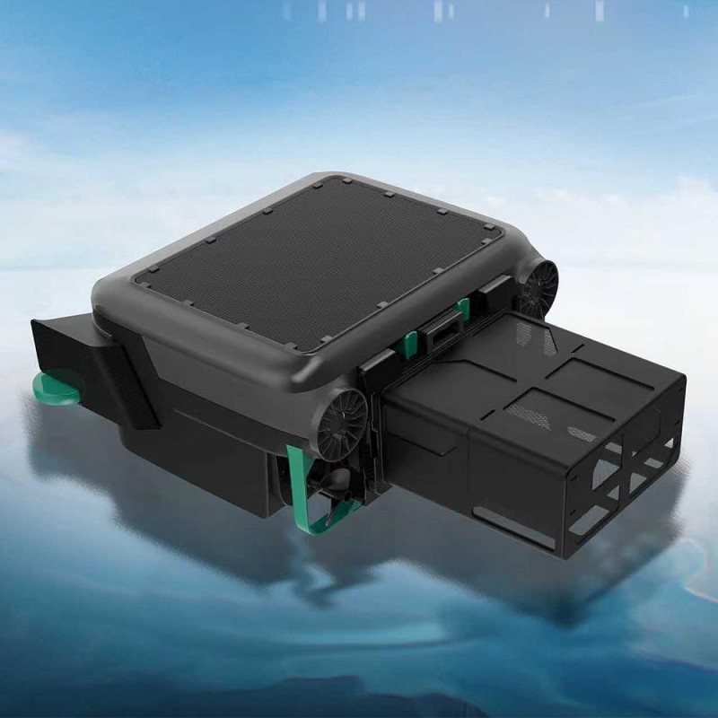 Соларен / DC скимер за почистване на повърхността на водата на басейни LOTUS