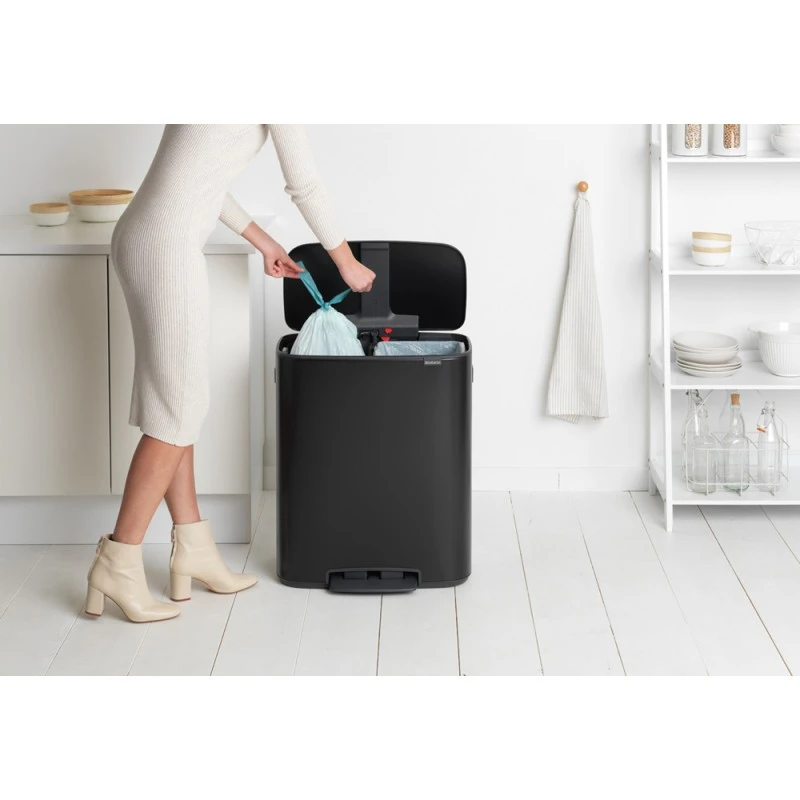 Кош за смет Brabantia Bo Pedal 2x30L, Matt Black, Черен