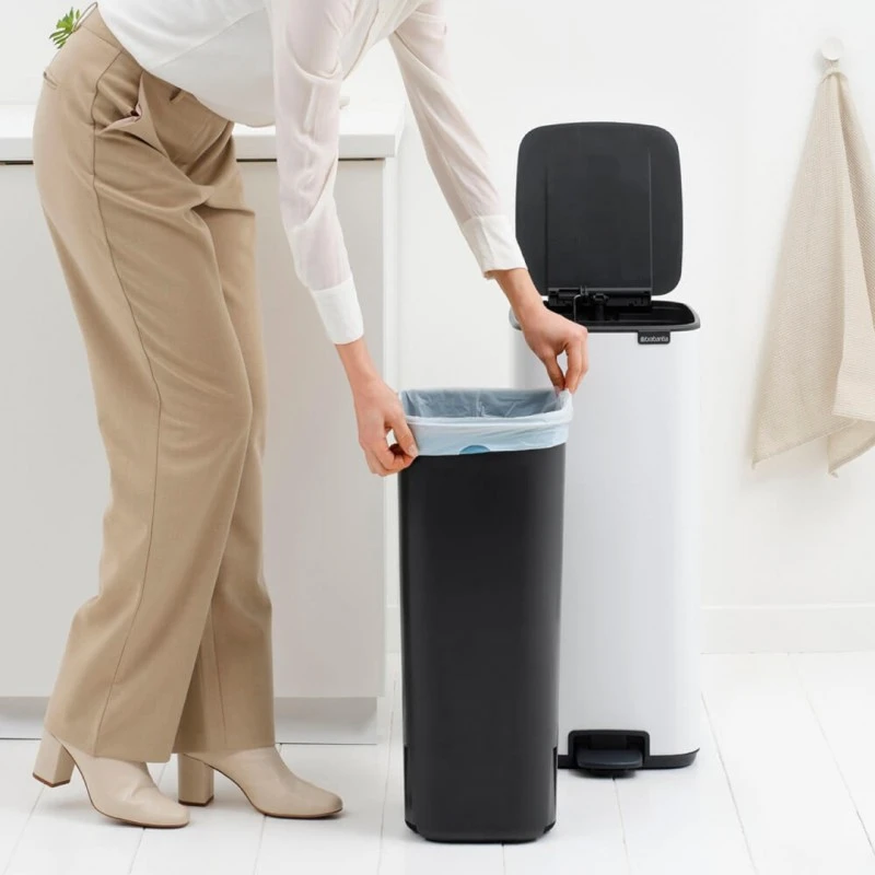 Кош за смет Brabantia Bo Pedal 30L, White
