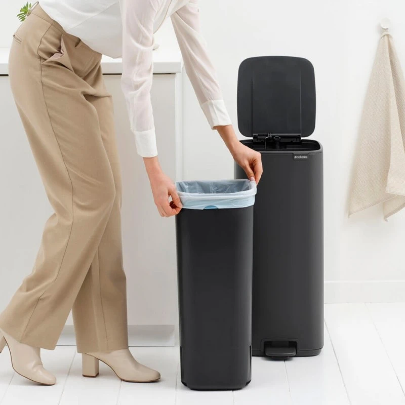 Кош за смет Brabantia Bo Pedal 30L, Mineral Infinite Grey