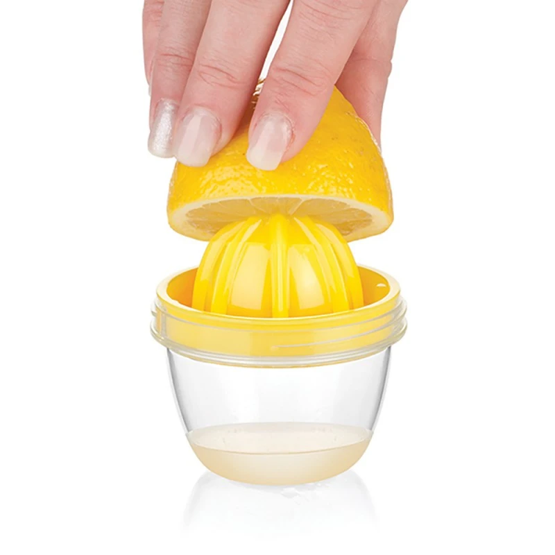 Цитрус преса със спрей Tescoma Vitamino