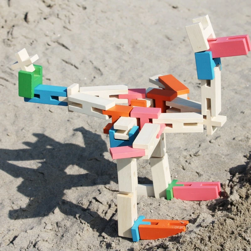 Дървен конструктор Luco, 42 части, от каучуково дърво