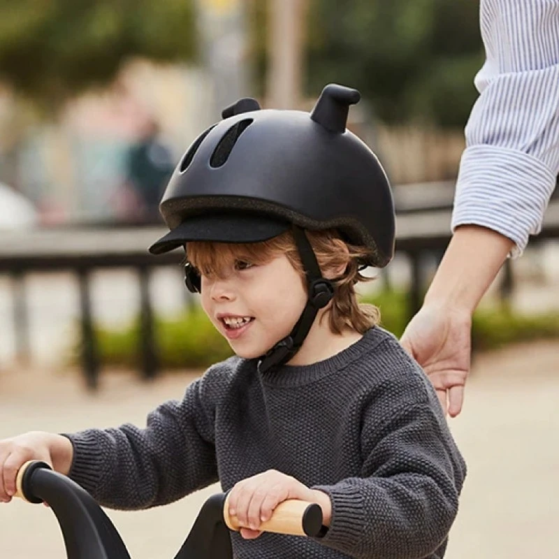 Каска Doona Liki Trike Helmet, Черна