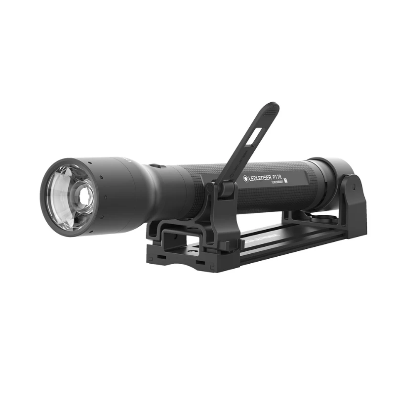 Фенер LED LENSER P17R 8617 