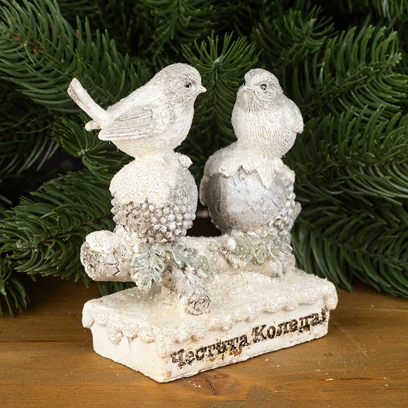 Две птички "Честита Коледа"