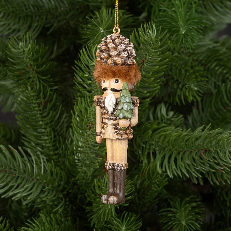 Лешникотрошач AR010