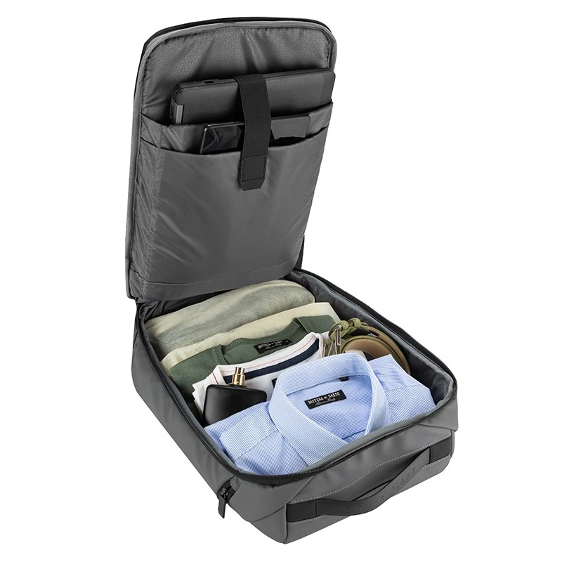 Раница за лаптоп с вграден USB порт Silver Flame, K001, Сива