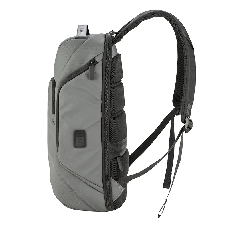 Раница за лаптоп с вграден USB порт Silver Flame, K001, Сива