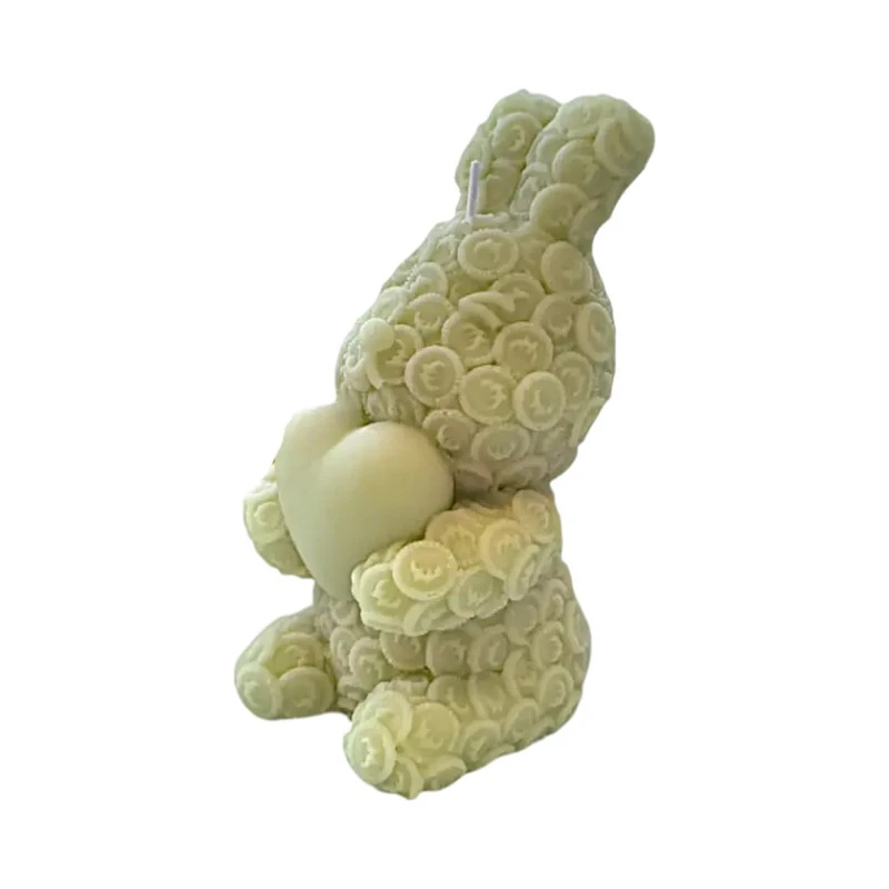 Ароматна свещ от соев и пчелен восък, Заек, М366