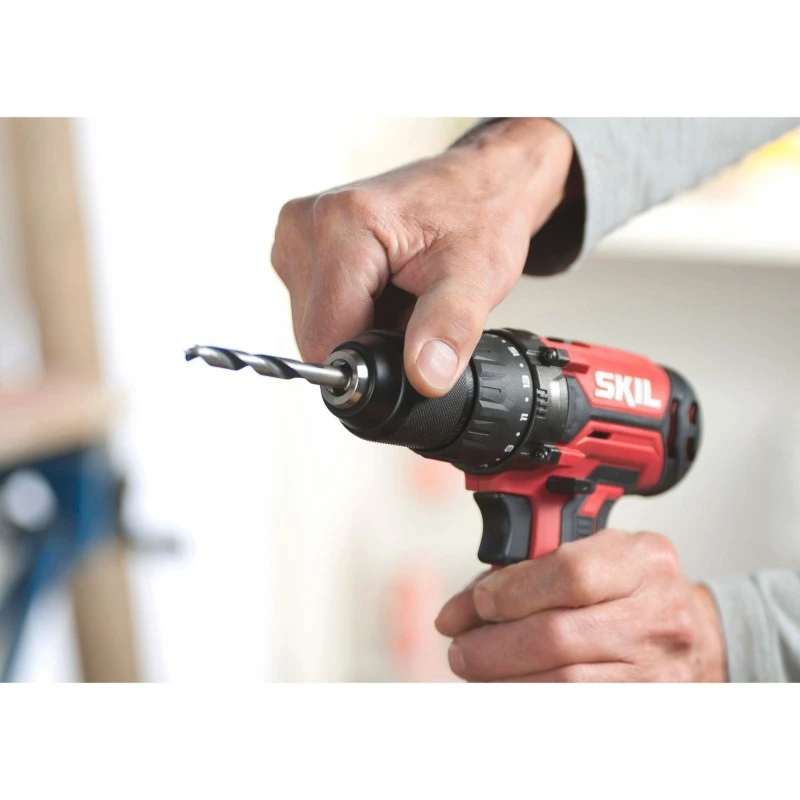 Акумулаторна ударна бормашина / винтоверт SKIL 3020 AA, В комплект с Акумулаторна батерия 2.5Ah и Зарядно устройство