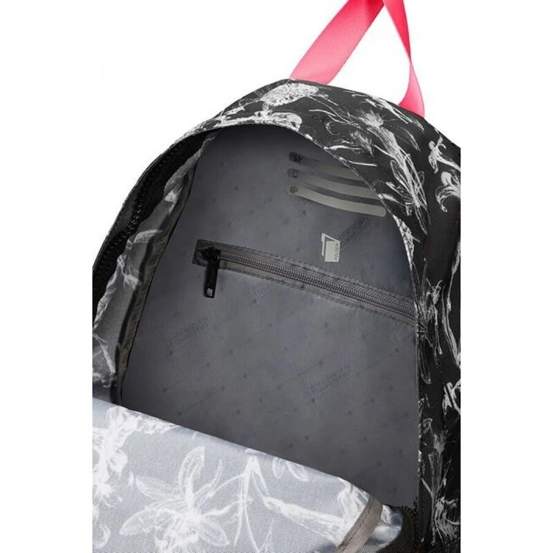 AMERICAN TOURISTER Раница Urban Groove Lifestyle черни цветя