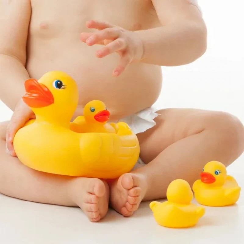 Патешко семейство за баня PLAYGRO, 6м+