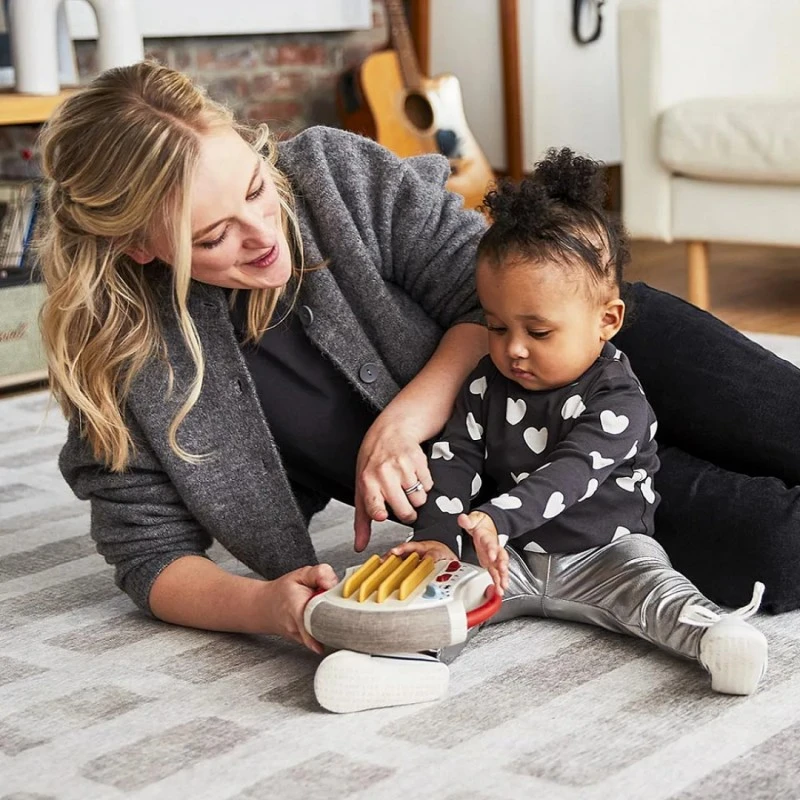 TINY LOVE Електронна Китара Tiny Rockers, 12м+