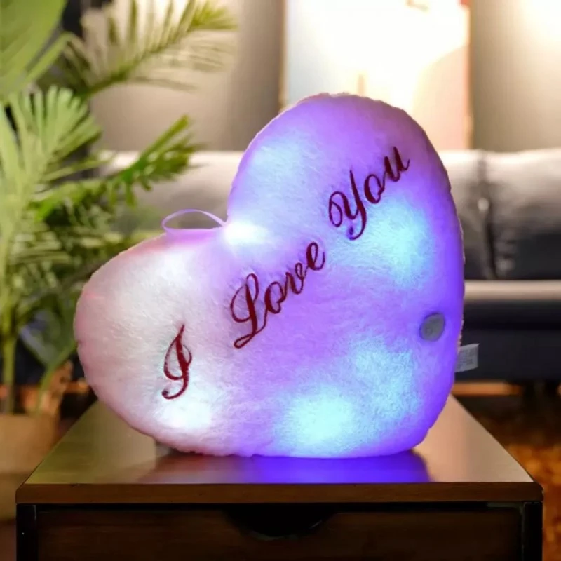 Плюшено сърце с LED светлини