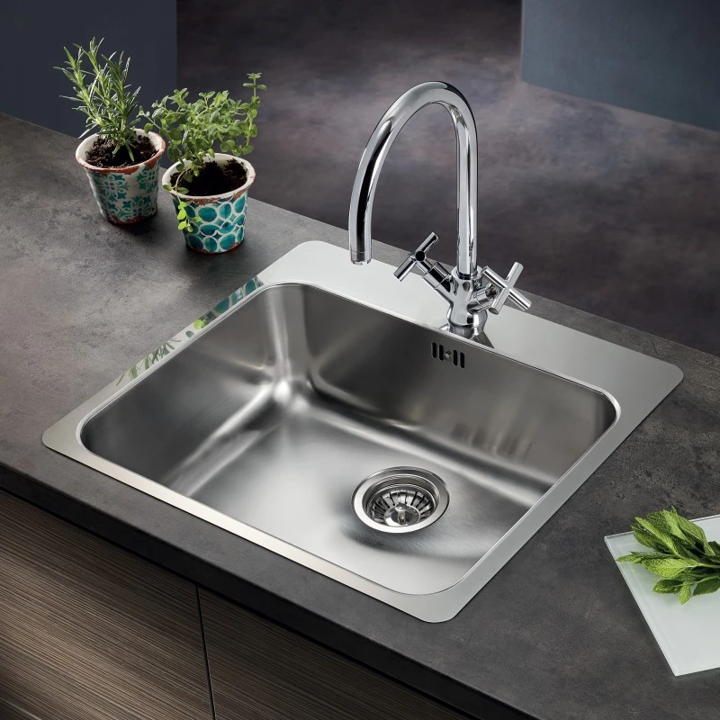 Мивка с преливник Pyramis Zeria (56x52) 1B, инокс, мат