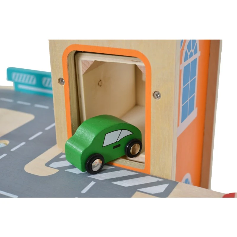 Дървен гараж на три етажа 1085