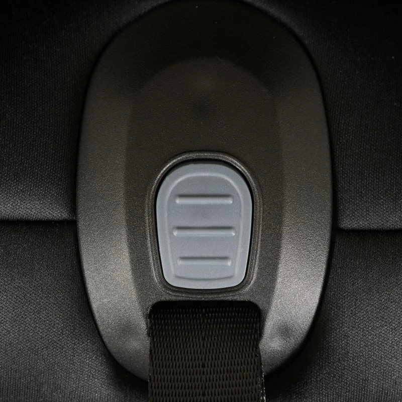 Стол за кола Gravity черен